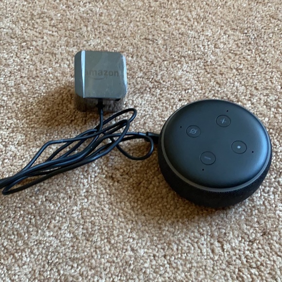 Amazon Echo Dot - Picture 4 of 4